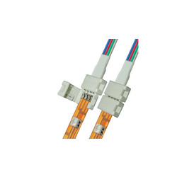 Коннектор для светодиодных лент Uniel UCX-SD4/B20-RGB WHITE 020 POLYBAG 06610