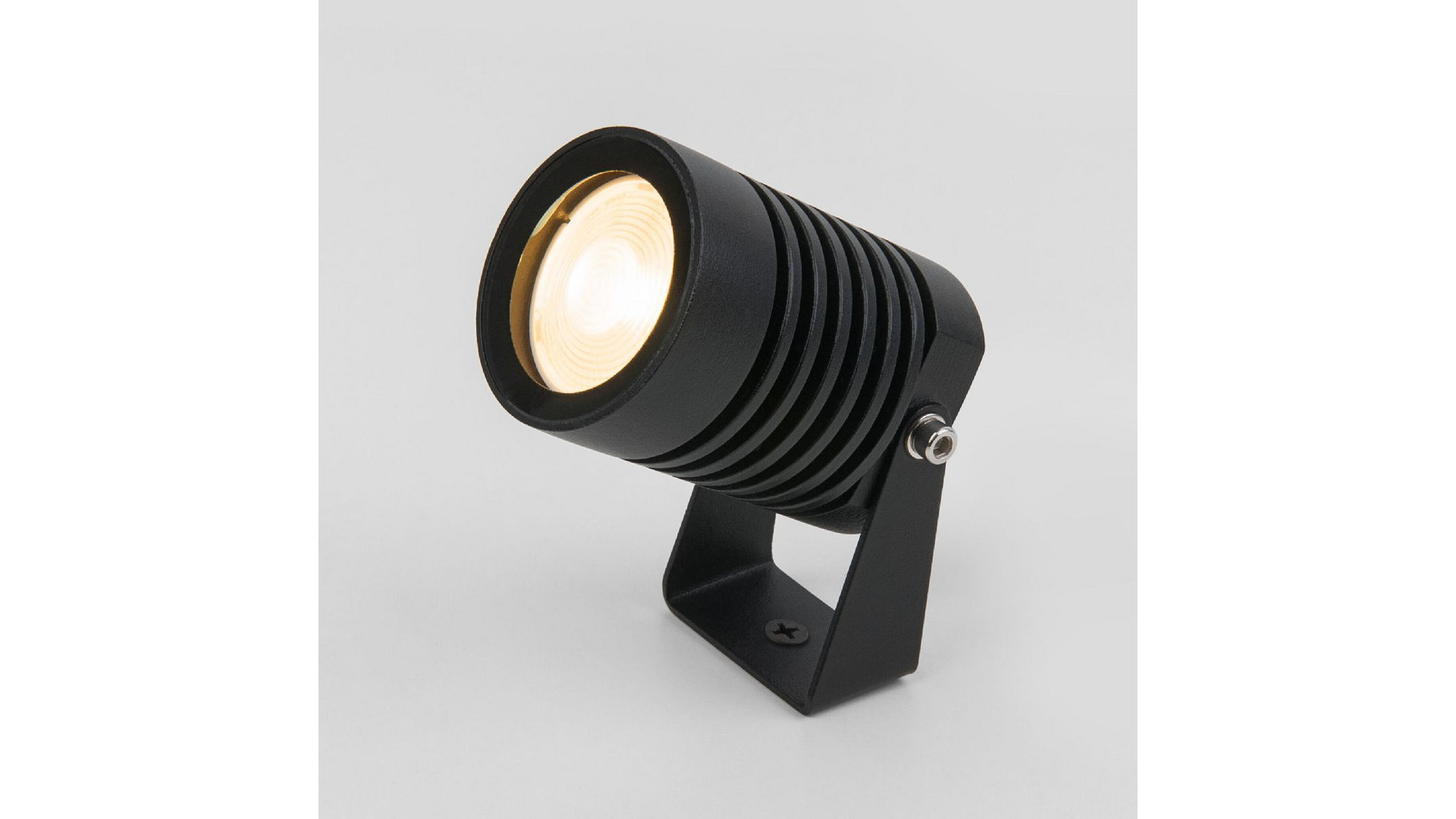 Уличный светодиодный светильник Elektrostandard Landscape 043 FL LED черный 4690389184062 a059011