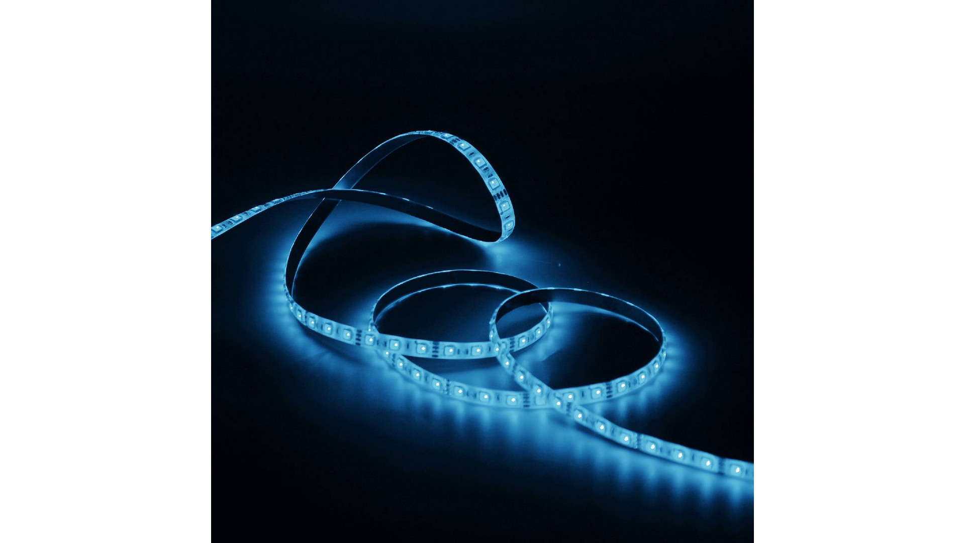 Светодиодная лента Gauss 7,2W/m 30LED/m 5050SMD холодный белый 5M 312000307